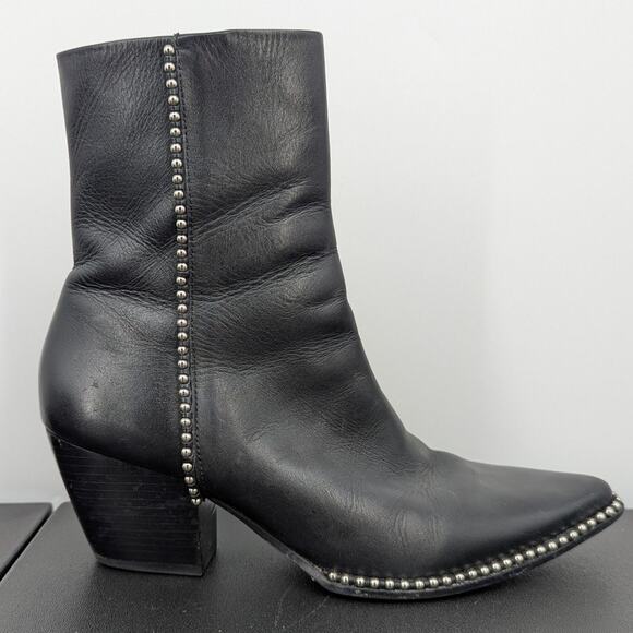 LF Alex Black Leather Studded Pointed Toe Ankle Boots Women’s 8.5 M Western - Picture 1 of 10